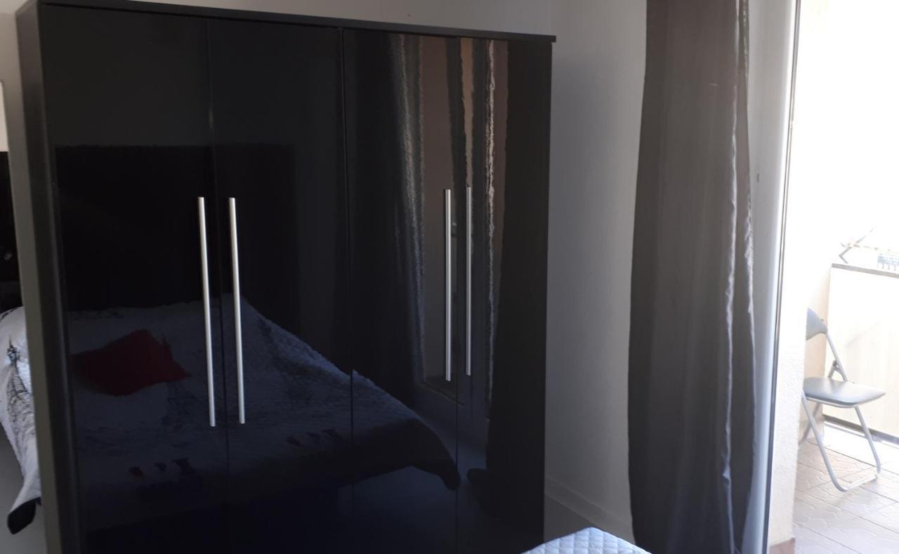 Apartamenty Centrum Rynek Market City Center 凯尔采 外观 照片