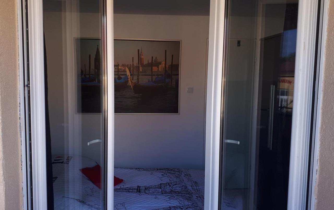 Apartamenty Centrum Rynek Market City Center 凯尔采 外观 照片