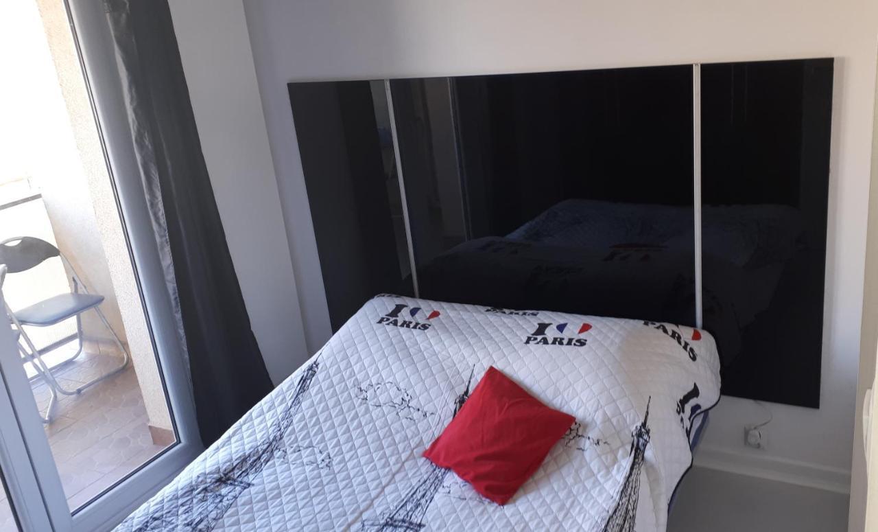Apartamenty Centrum Rynek Market City Center 凯尔采 外观 照片