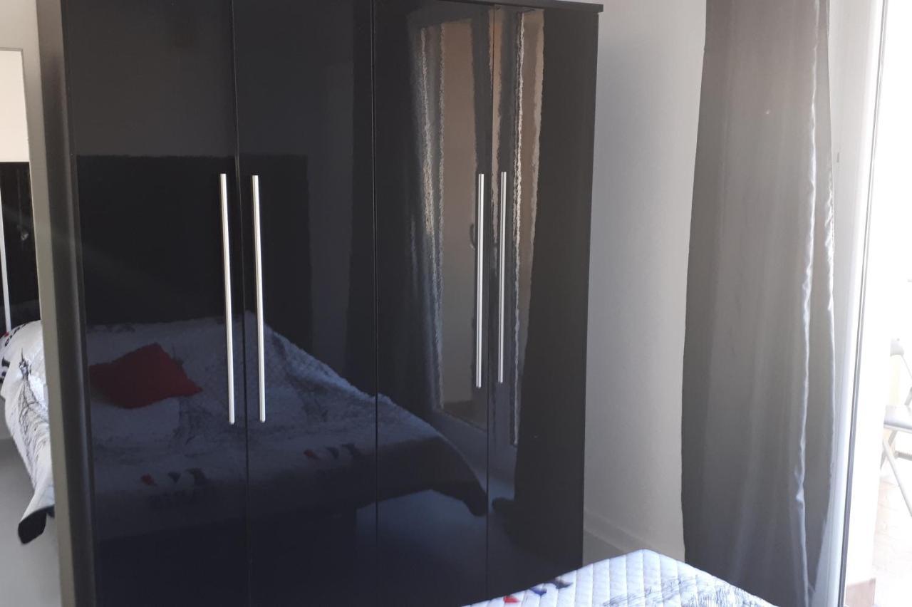 Apartamenty Centrum Rynek Market City Center 凯尔采 外观 照片